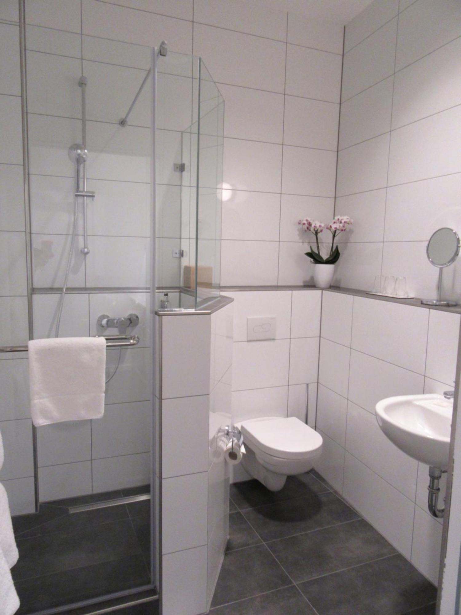 Minsu Hotel Мильгейм-на-Руре Экстерьер фото